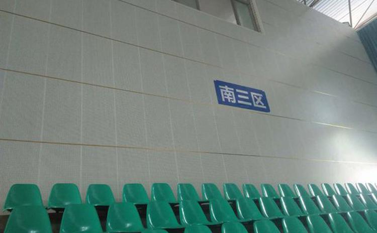 山東青島醫院會議室孔木吸音板工程