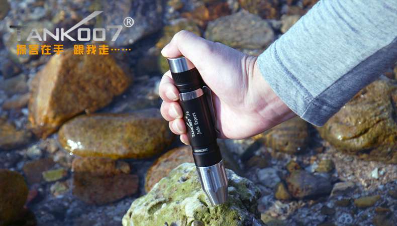 新手收藏家必用珠寶玉石鑒定工具——TANK007照玉手電筒!