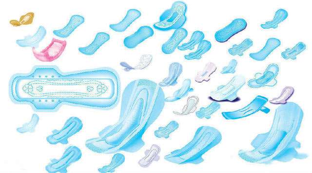 客戶買了紫光手電驗熒光劑，先拿面膜大姨媽巾開刀 